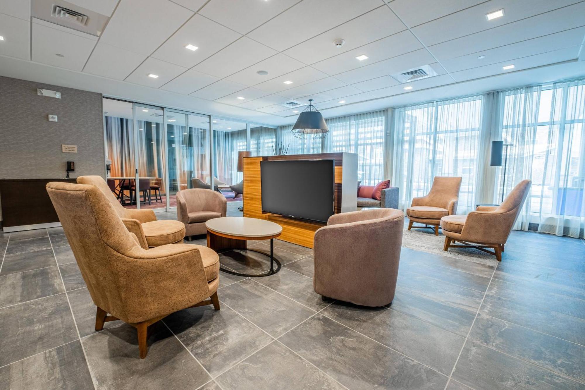 Courtyard By Marriott Toledo West Hotell Eksteriør bilde