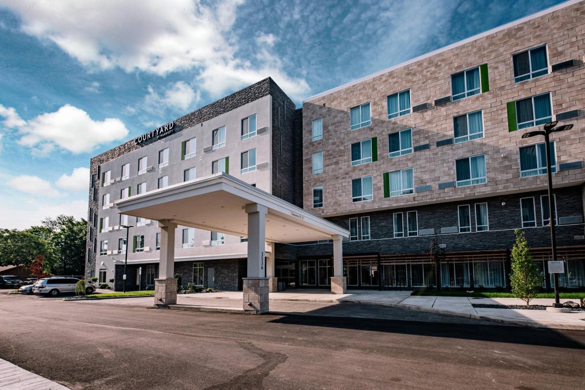 Courtyard By Marriott Toledo West Hotell Eksteriør bilde