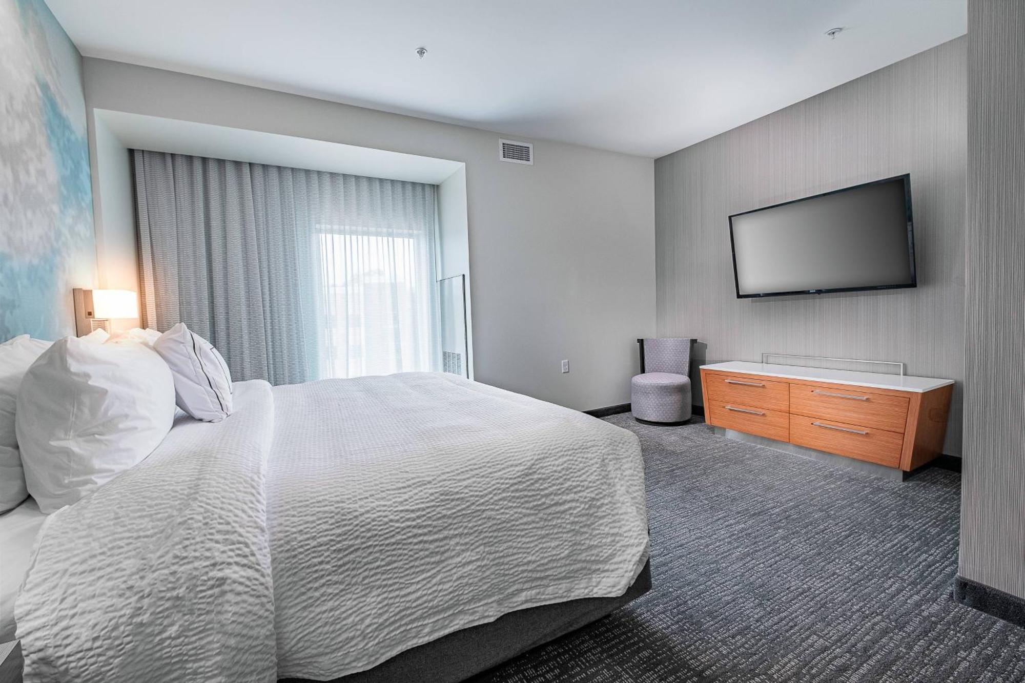 Courtyard By Marriott Toledo West Hotell Eksteriør bilde