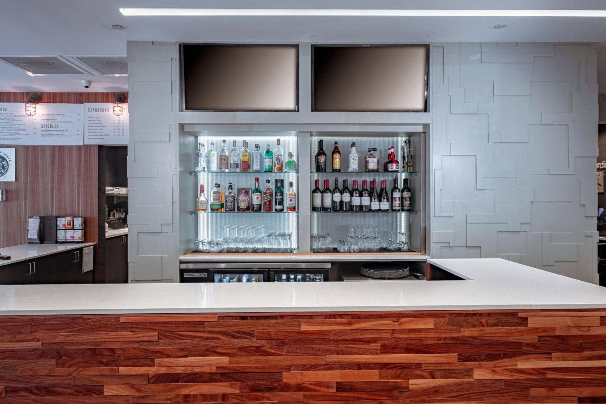 Courtyard By Marriott Toledo West Hotell Eksteriør bilde