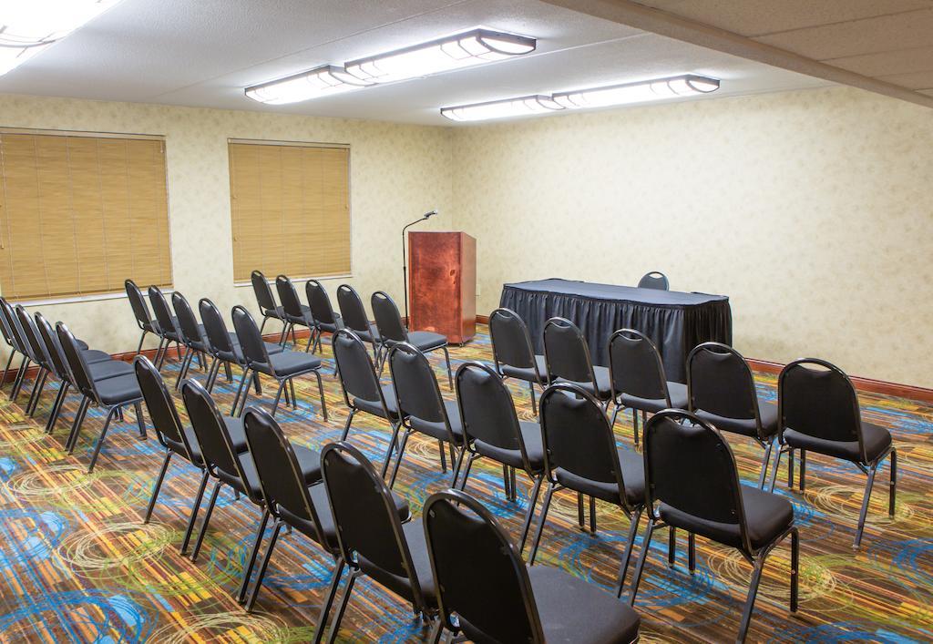 Courtyard By Marriott Toledo West Hotell Eksteriør bilde