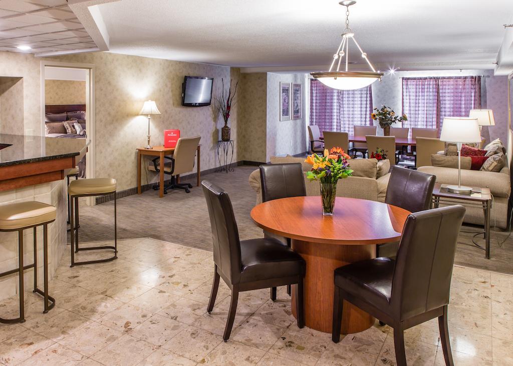 Courtyard By Marriott Toledo West Hotell Eksteriør bilde
